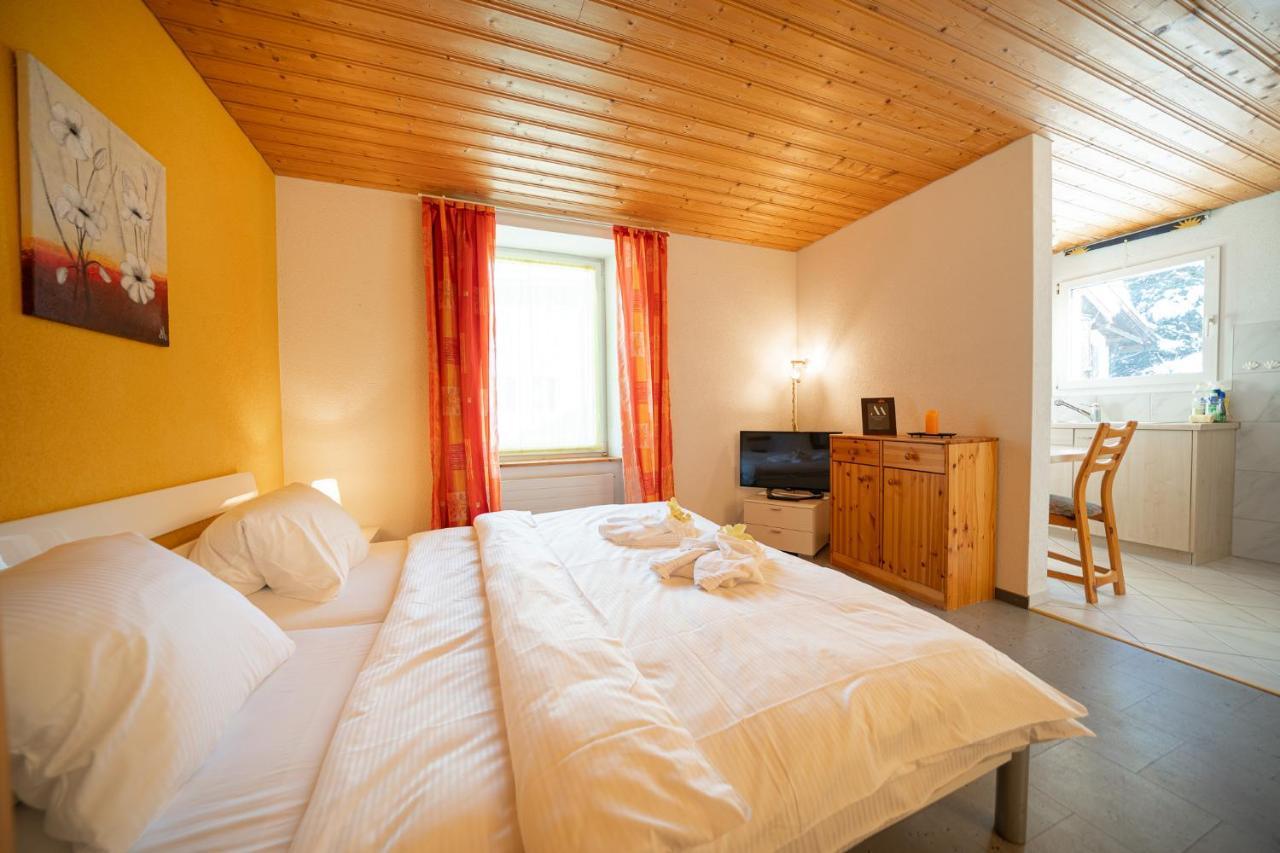 Haus Padrun 3 By Vacations Apartment