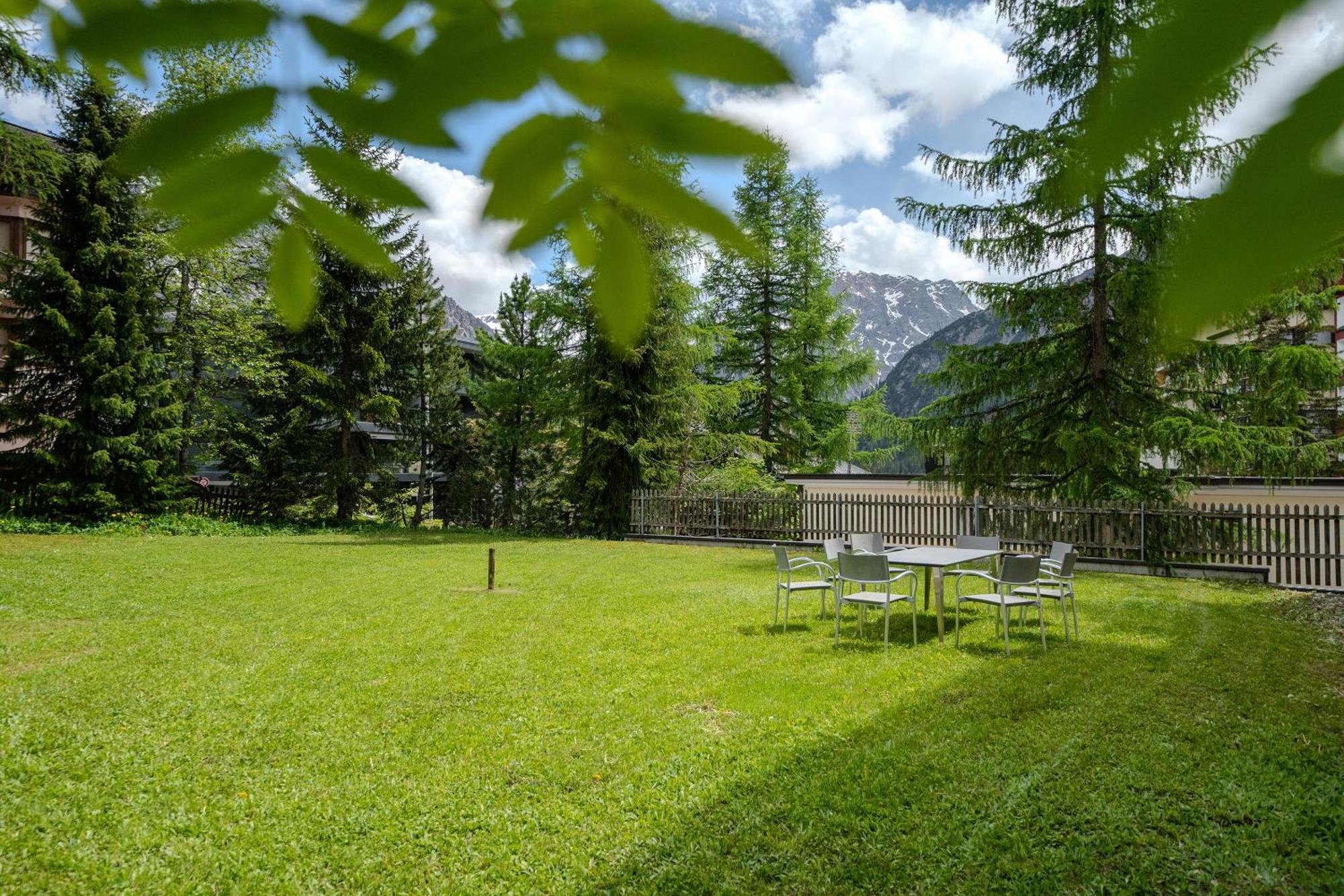 Haus Padrun 3 By Vacations Apartment
